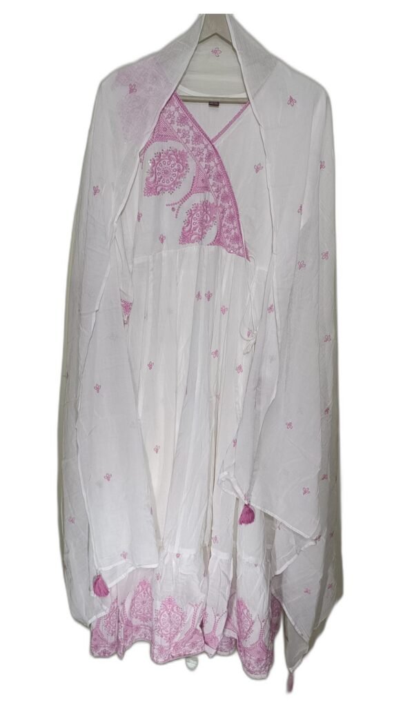 White pure malmal cotton 3 pc suit set anarkali